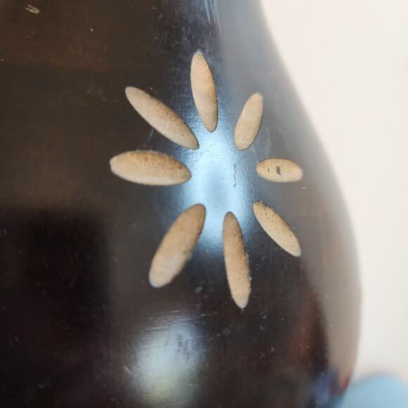 Vintage Polish Carved Wood Vase Floral Inlay Dark Brown Folk Art 8" Tall Heavy - Picture 8 of 10